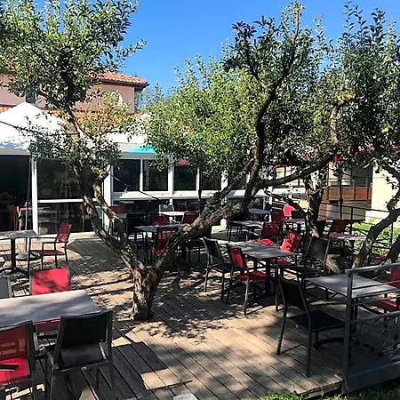 Hotel Restaurant L'artiere Ceyrat
